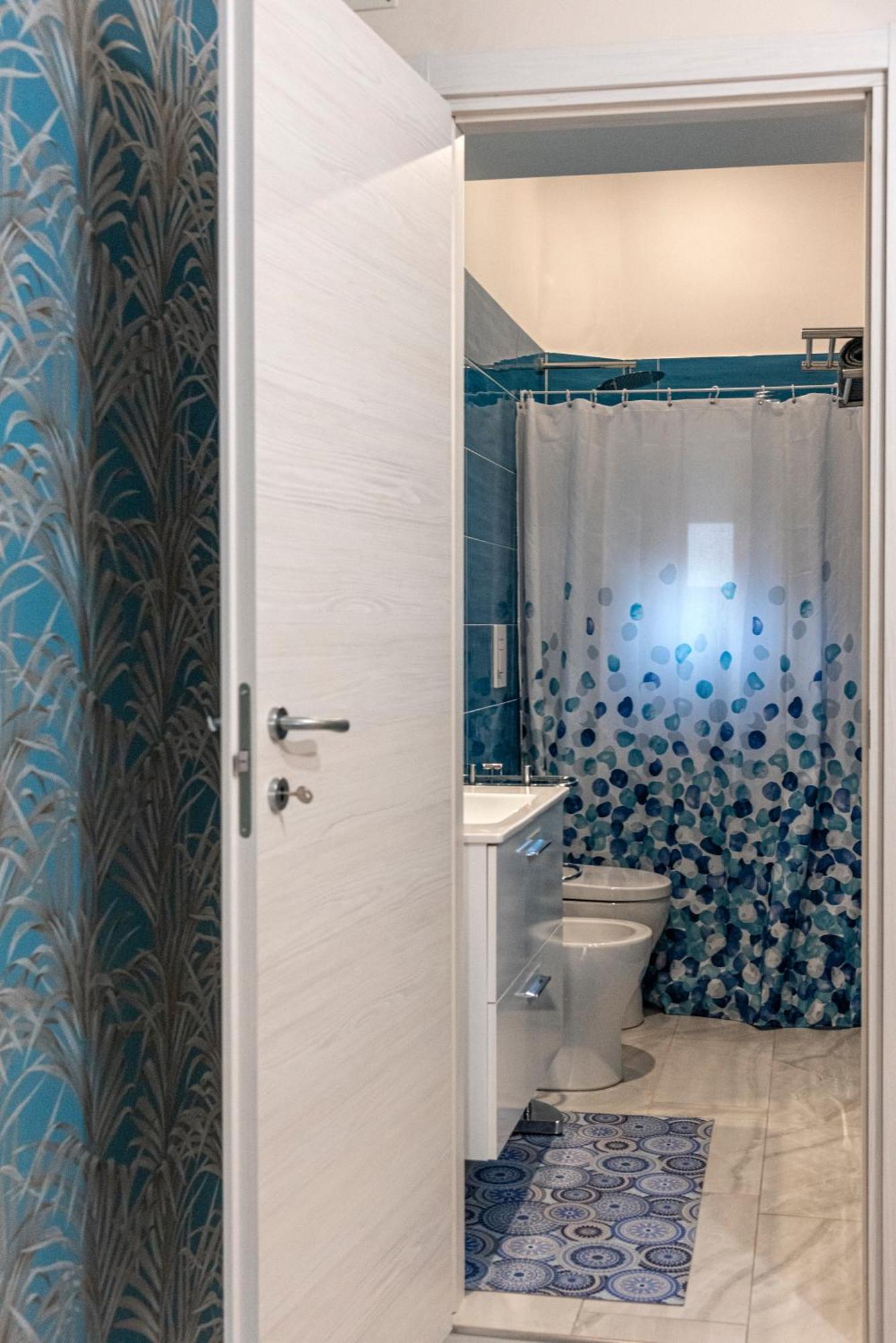 Appartamento Charm House Napoli Esterno foto