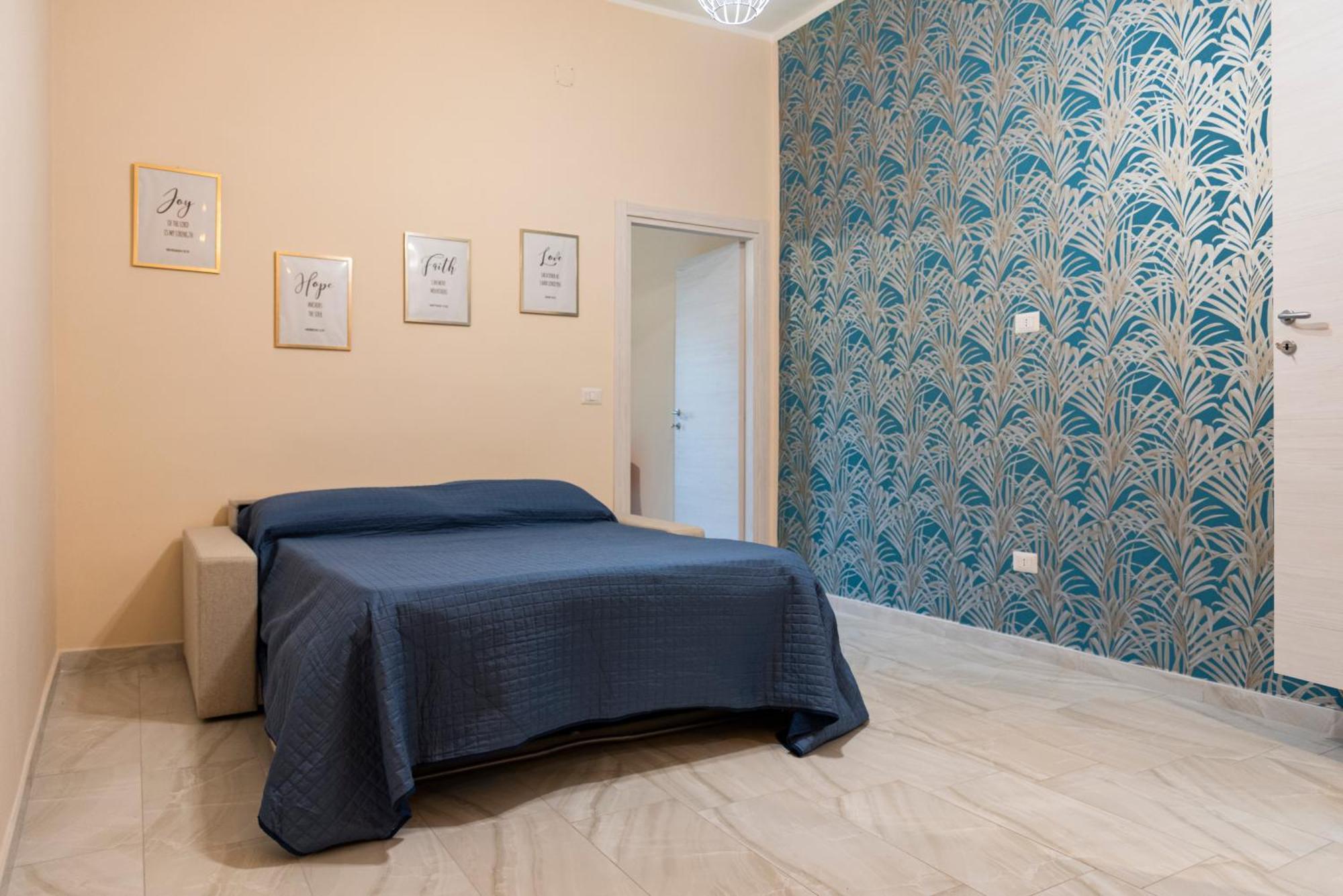 Appartamento Charm House Napoli Esterno foto